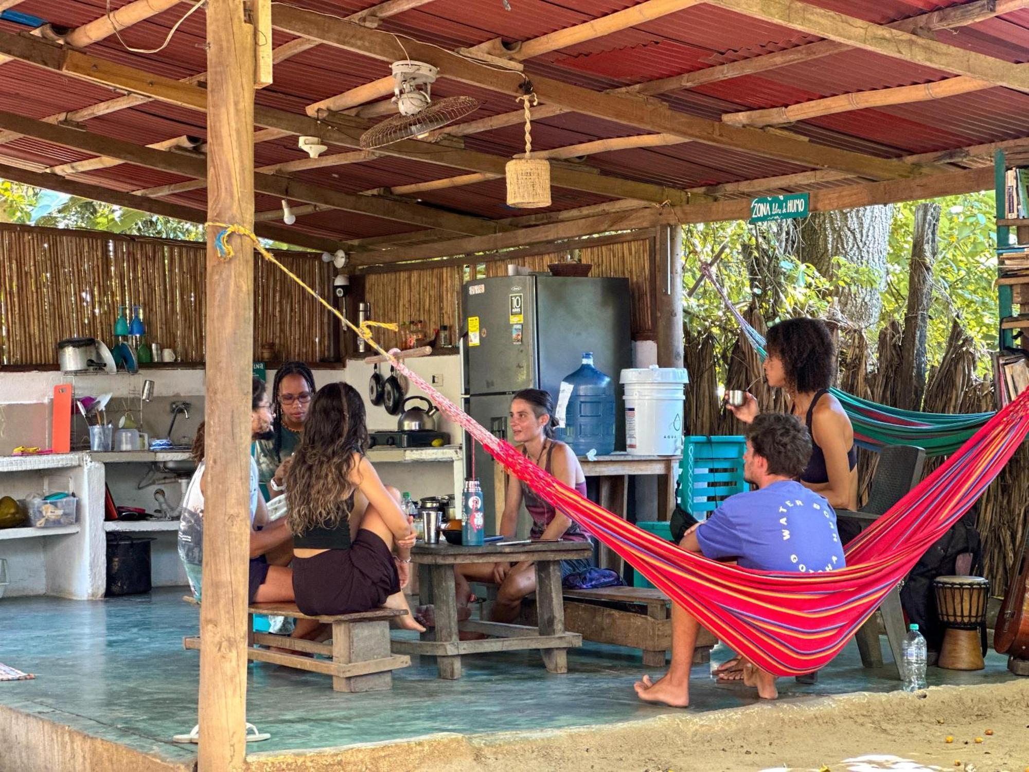 La Aldea Hostel, Camping Y Hamacas Palomino Exteriör bild